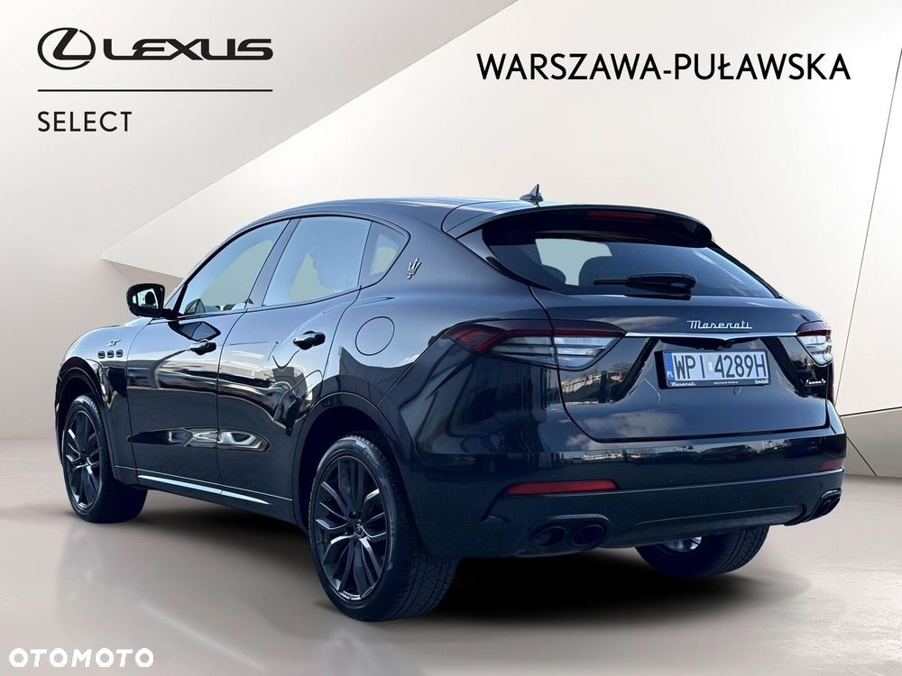 Maserati Levante - 3