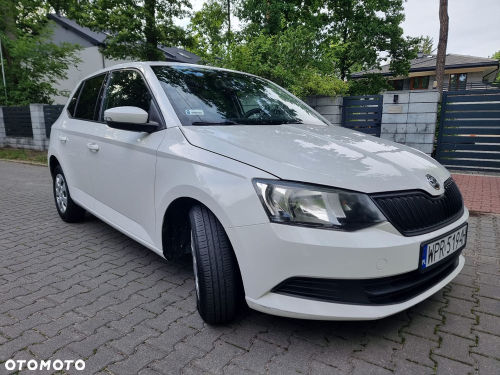 Skoda Fabia 1.2 TSI Active - 3