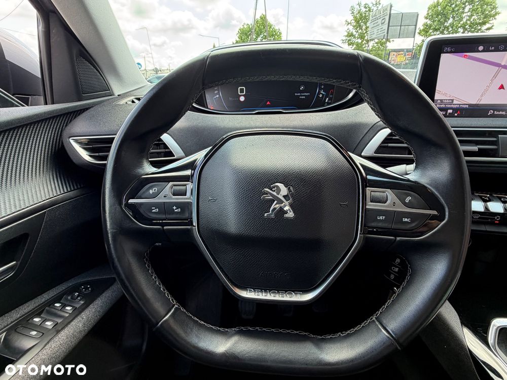 Peugeot 3008 - 16