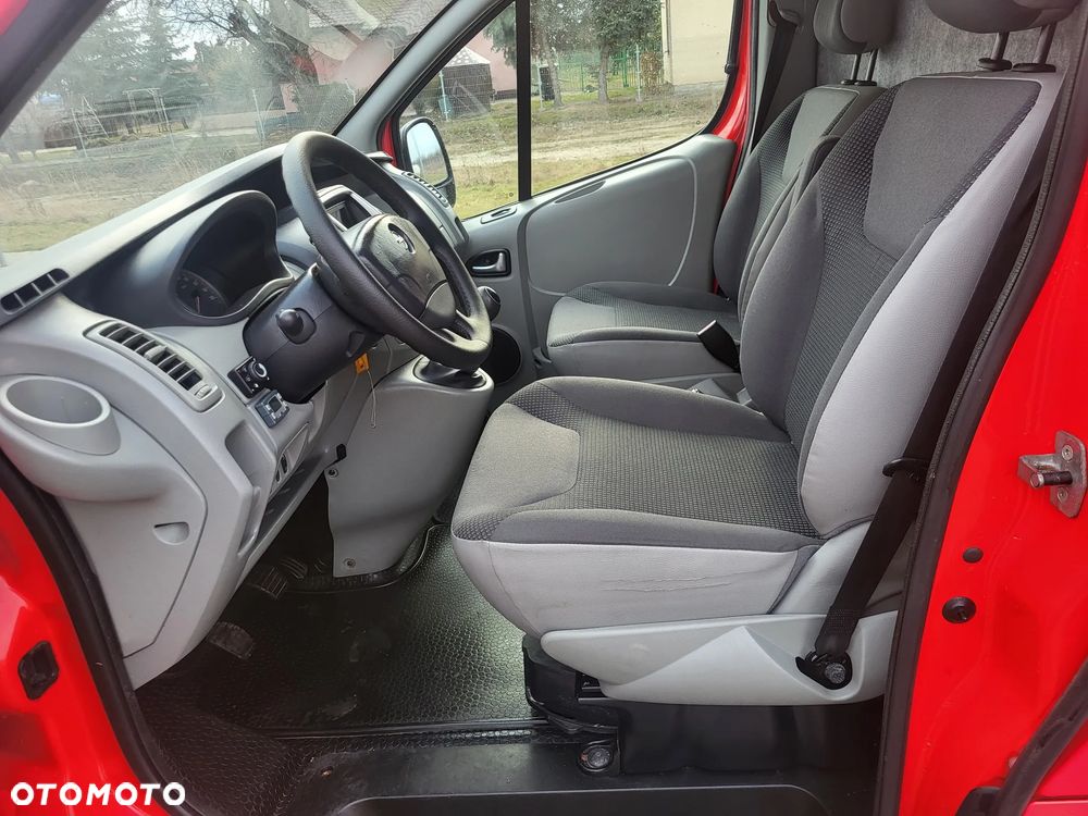 Opel Vivaro - 21
