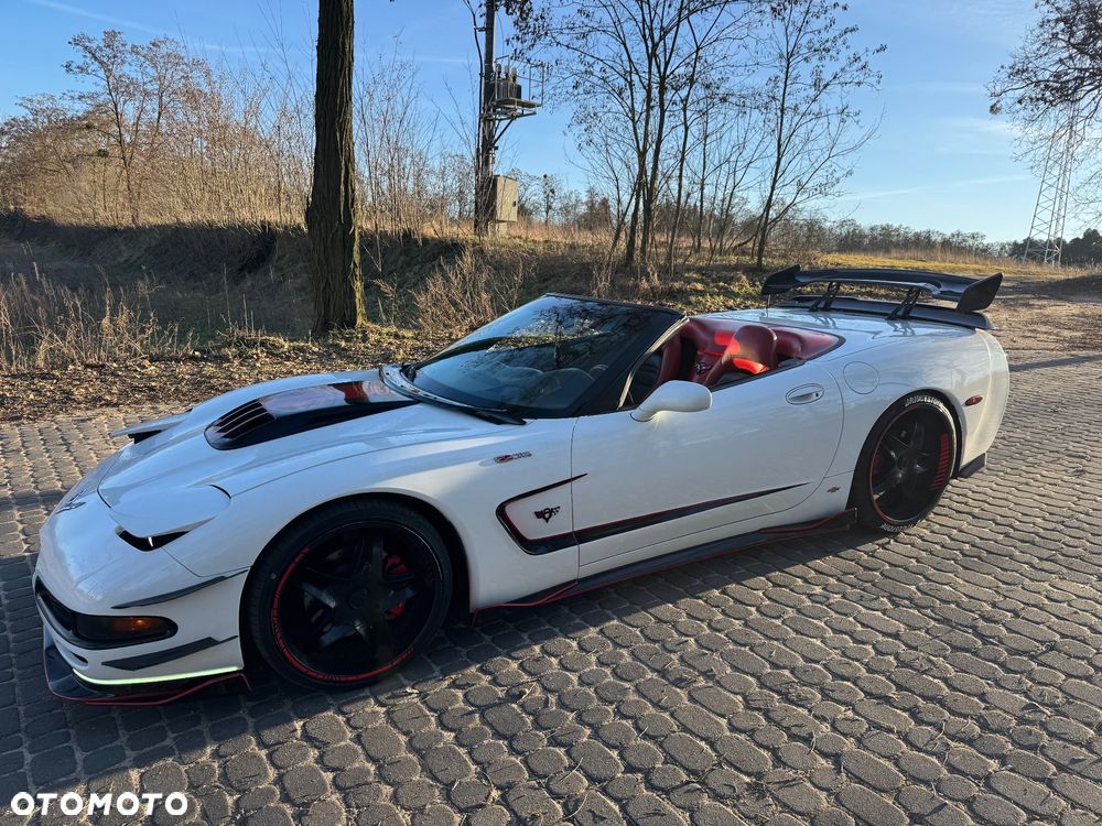 Chevrolet Corvette 5.7 - 18