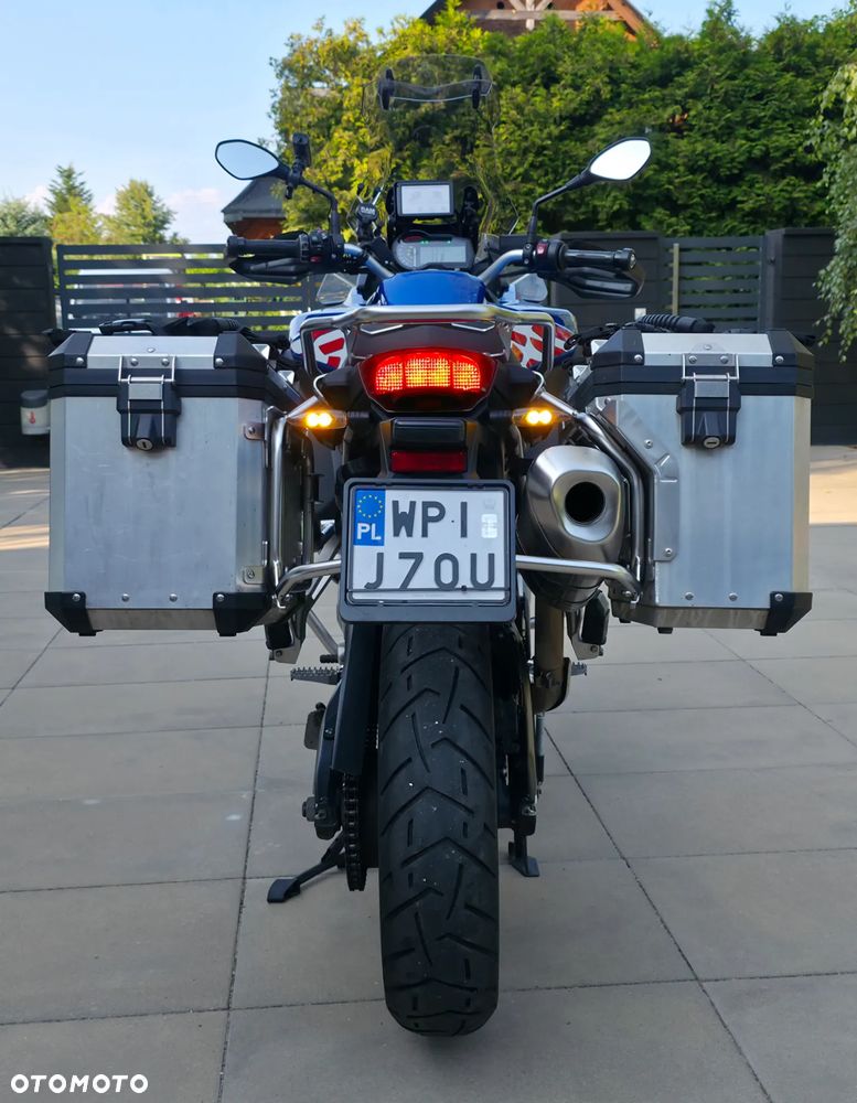 BMW Adventure - 9