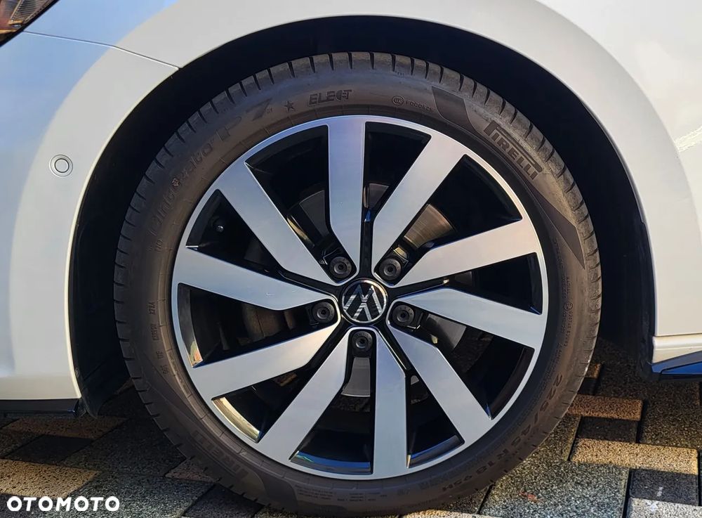 Volkswagen Touran 1.4 TSI BMT Highline DSG - 28