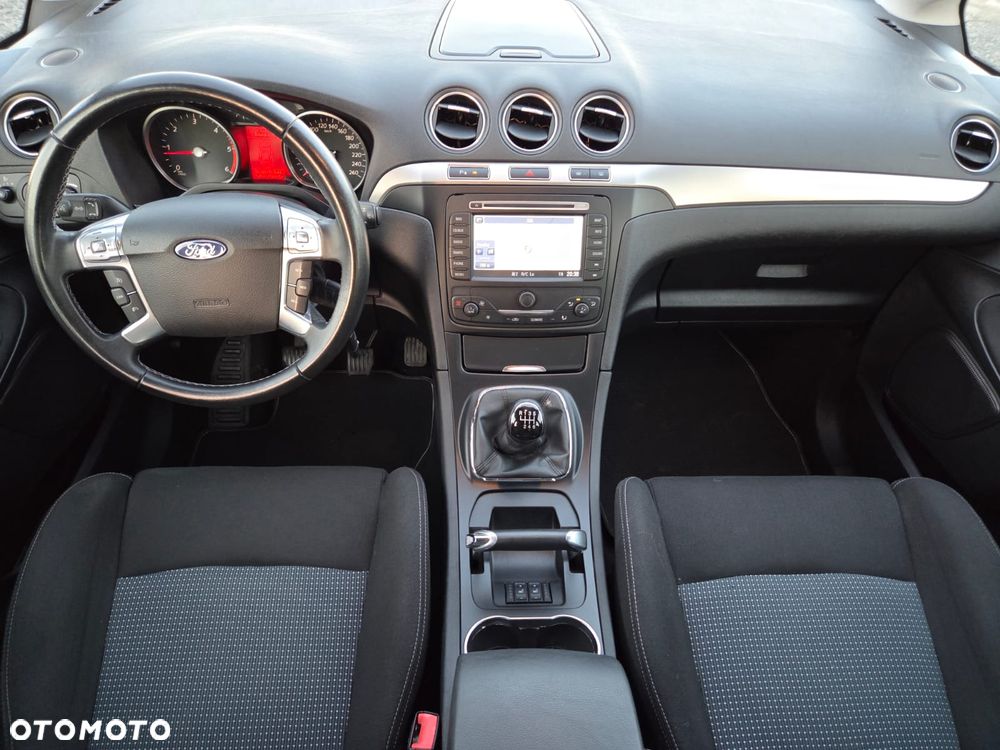 Ford S-Max 2.0 TDCi DPF Titanium - 5
