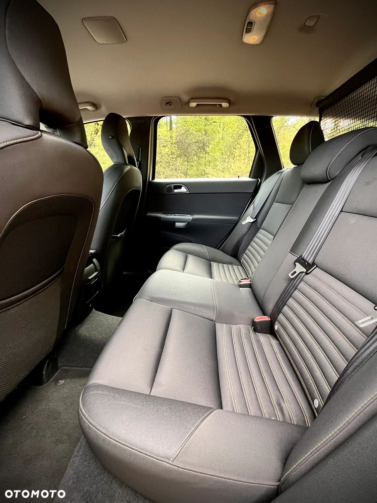 Volvo V50 - 21