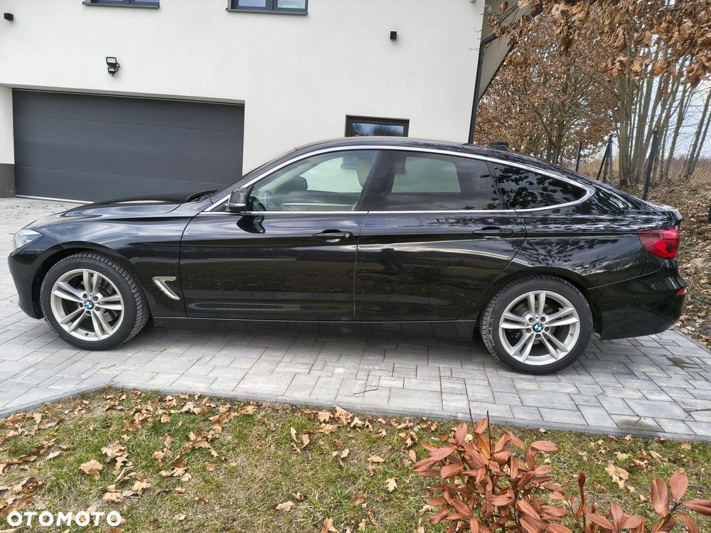 BMW 3GT 330i xDrive Luxury Line - 4