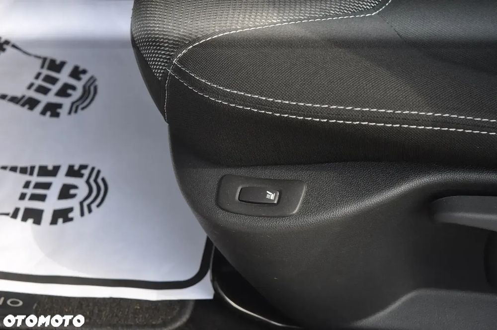 Renault Clio (Energy) TCe 75 Start & Stop LIMITED - 32