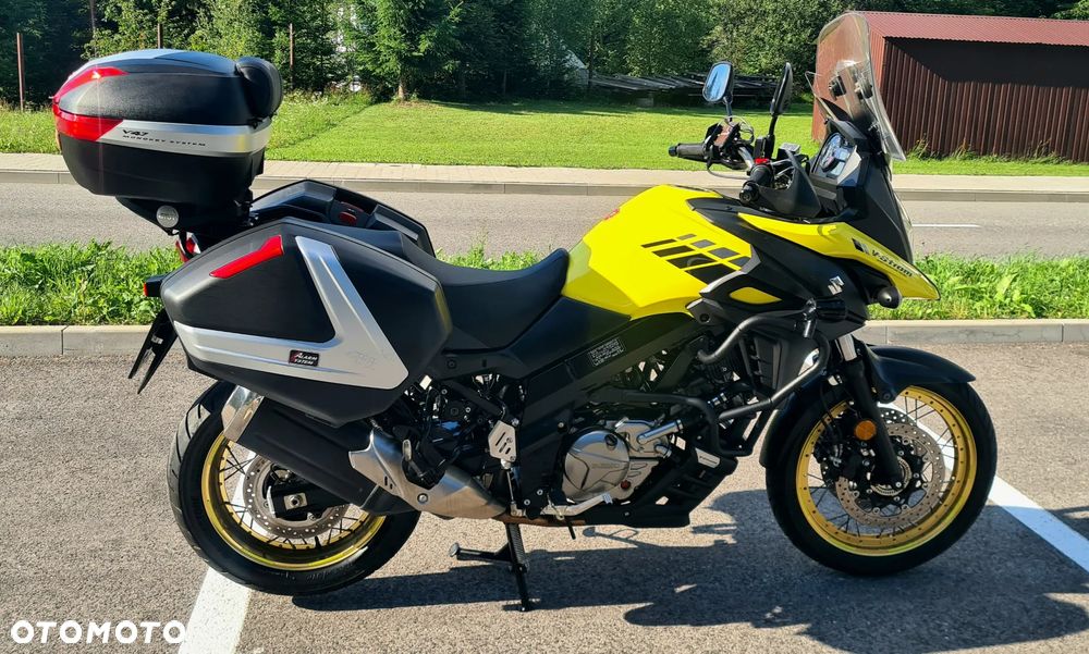 Suzuki V-STROM - 1