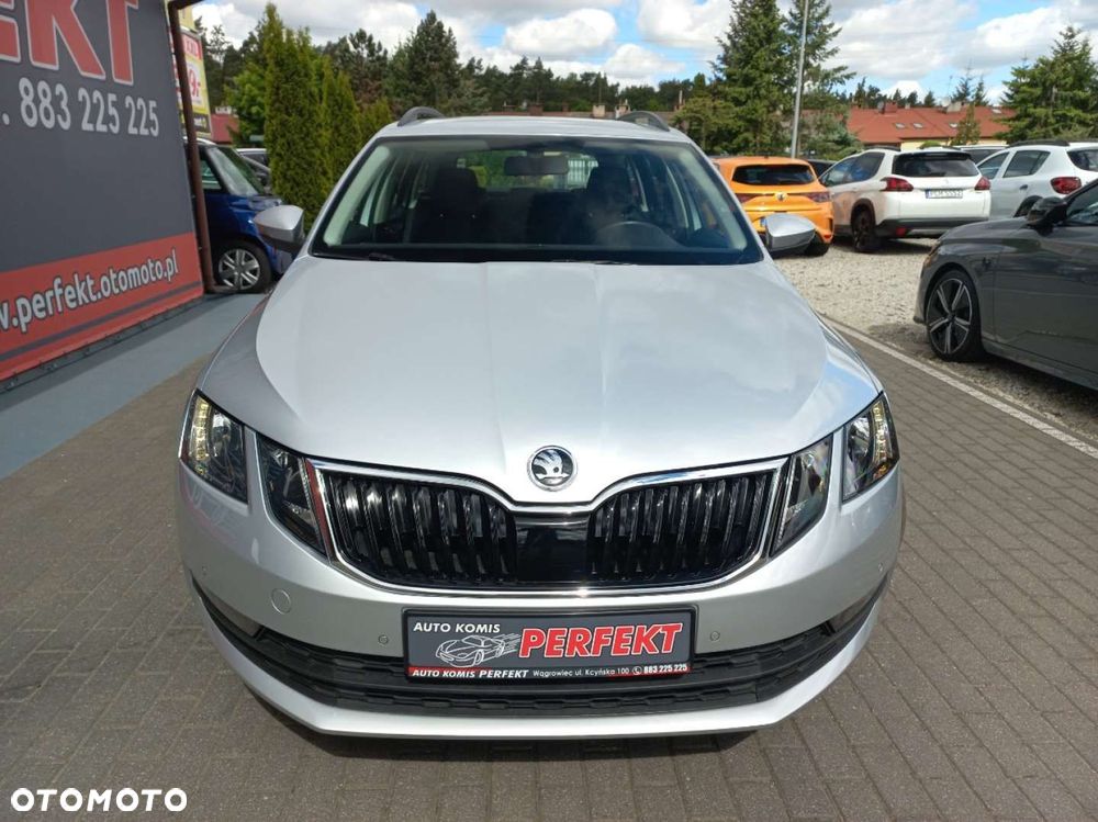 Skoda Octavia - 3