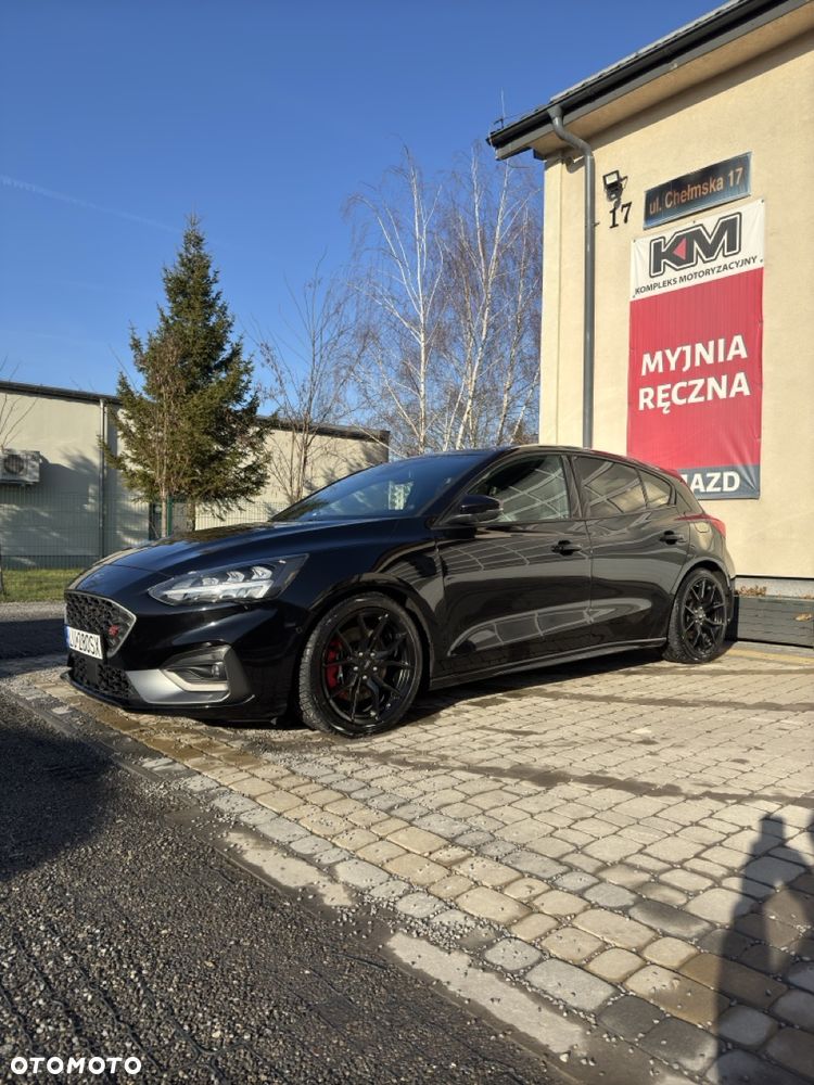 Ford Focus 2.0 EcoBlue ST - 40