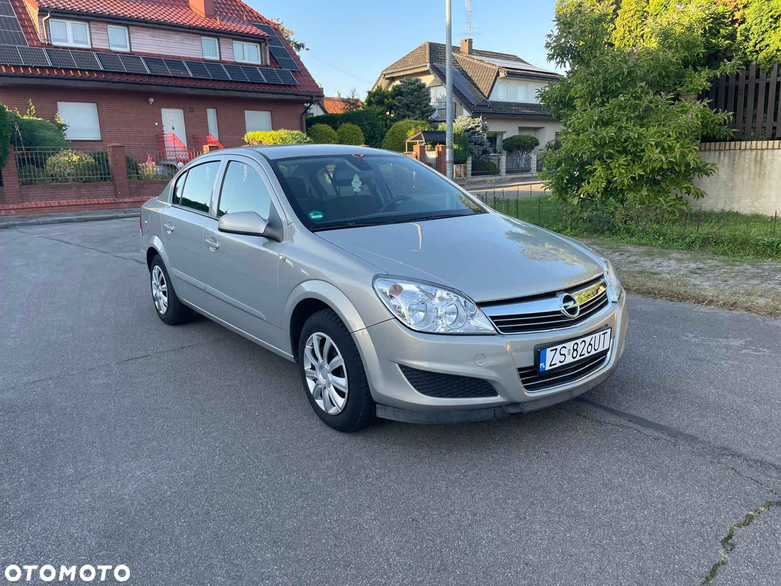 Opel Astra III 1.6 Enjoy EU5 - 2
