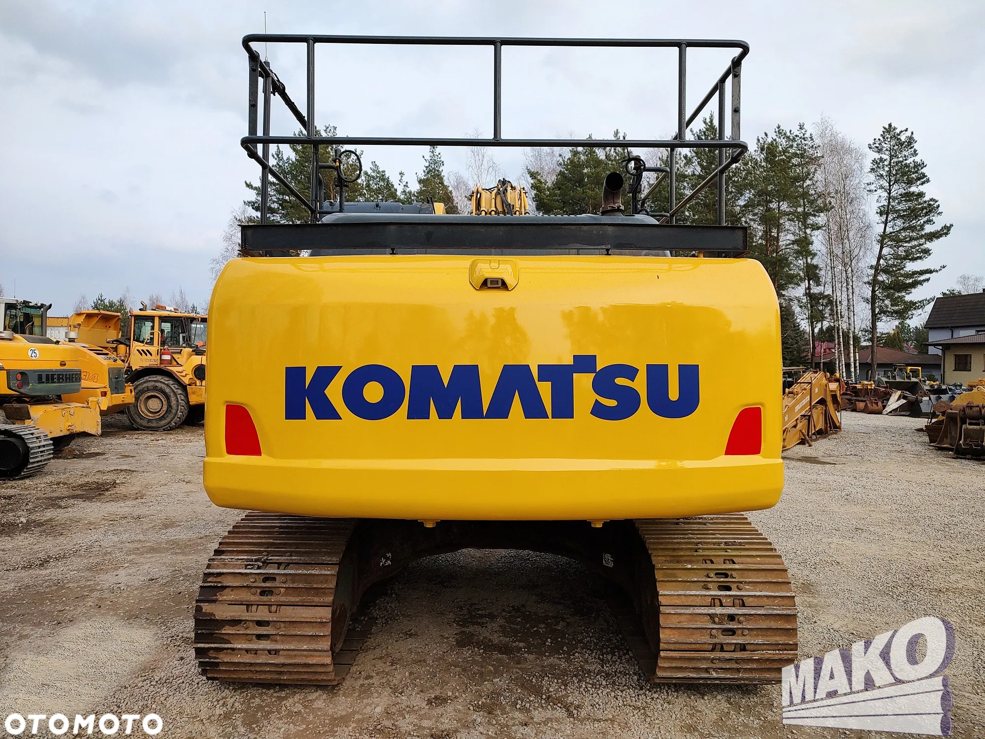 Komatsu PC210 LC-10 - 5
