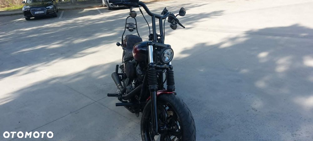 Harley-Davidson Softail Street Bob - 23