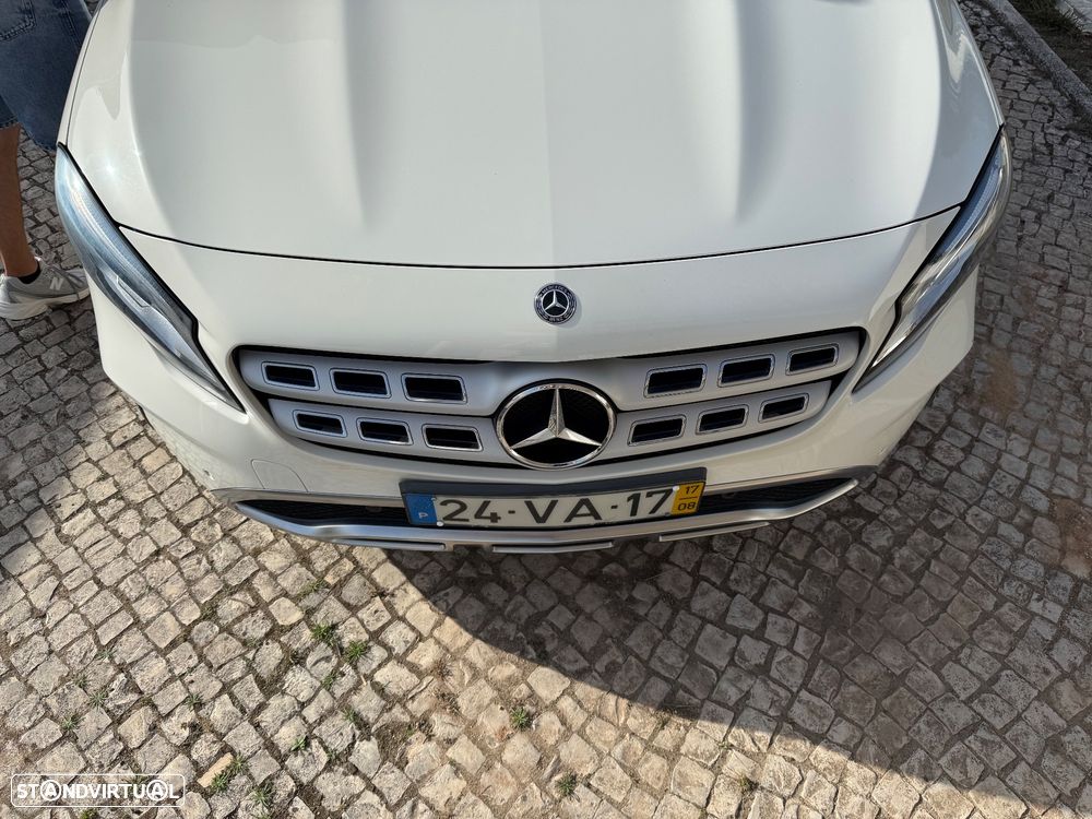 Mercedes-Benz GLA 180 d Urban Aut. - 2