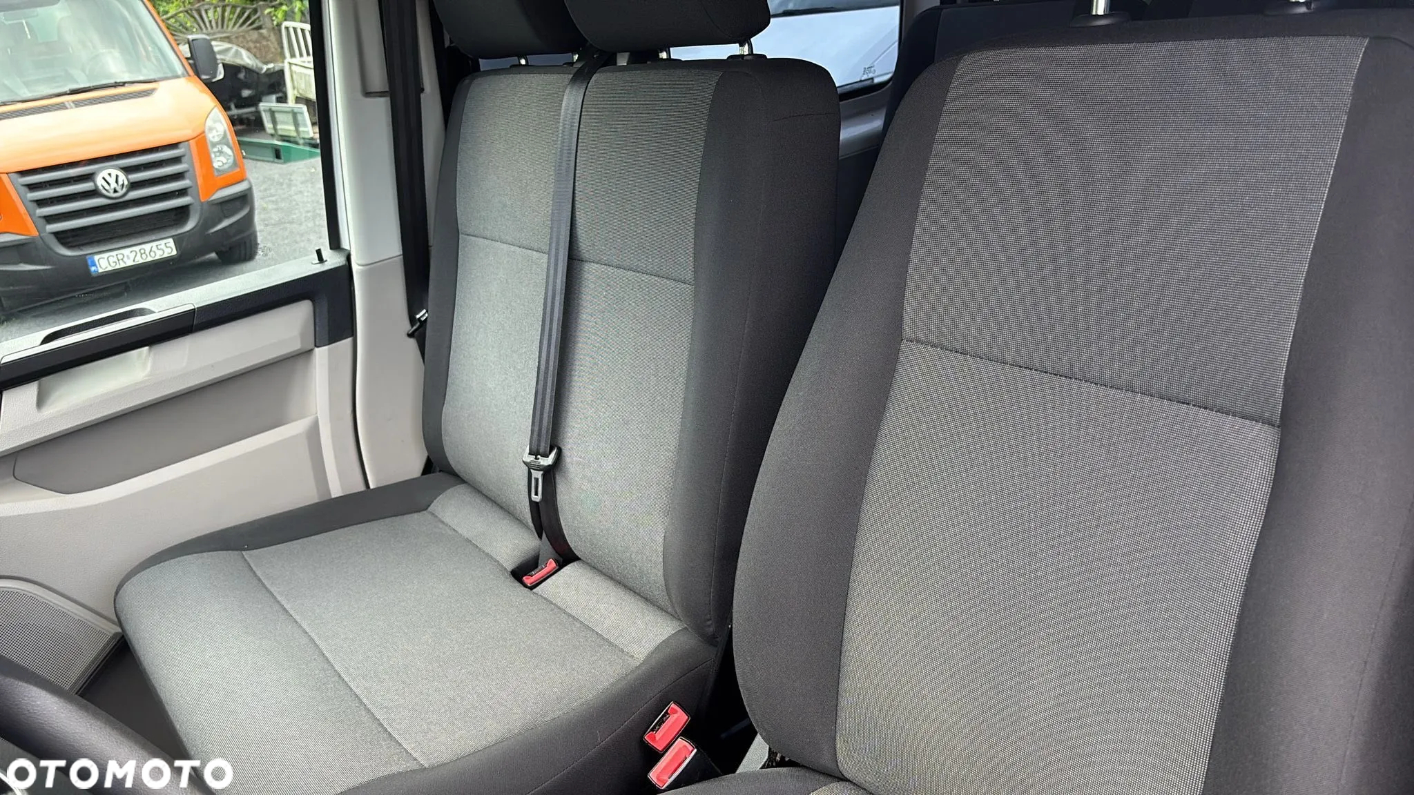Volkswagen Transporter T6 TDI L2H1 Mixt - 14
