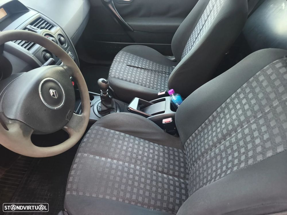 Renault Megane - 7