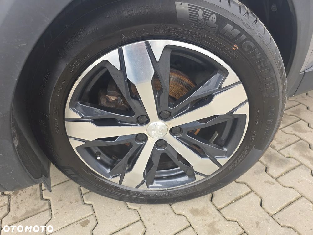 Peugeot 3008 2.0 BlueHDi GT S&S EAT8 - 4