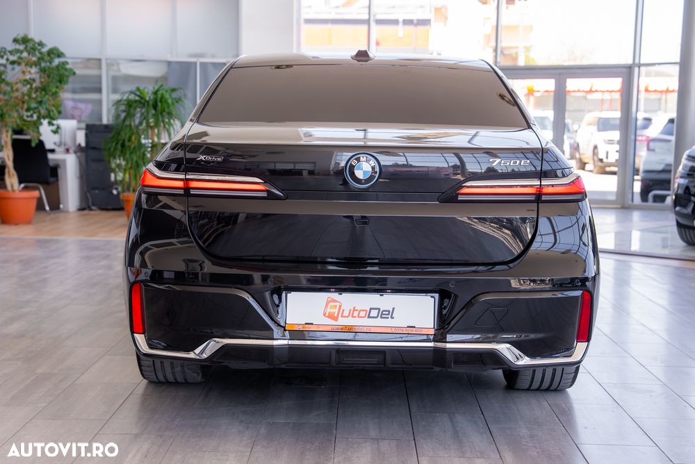 BMW Seria 7 - 17