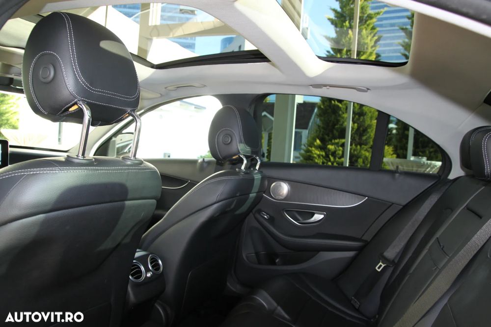 Mercedes-Benz C - 15