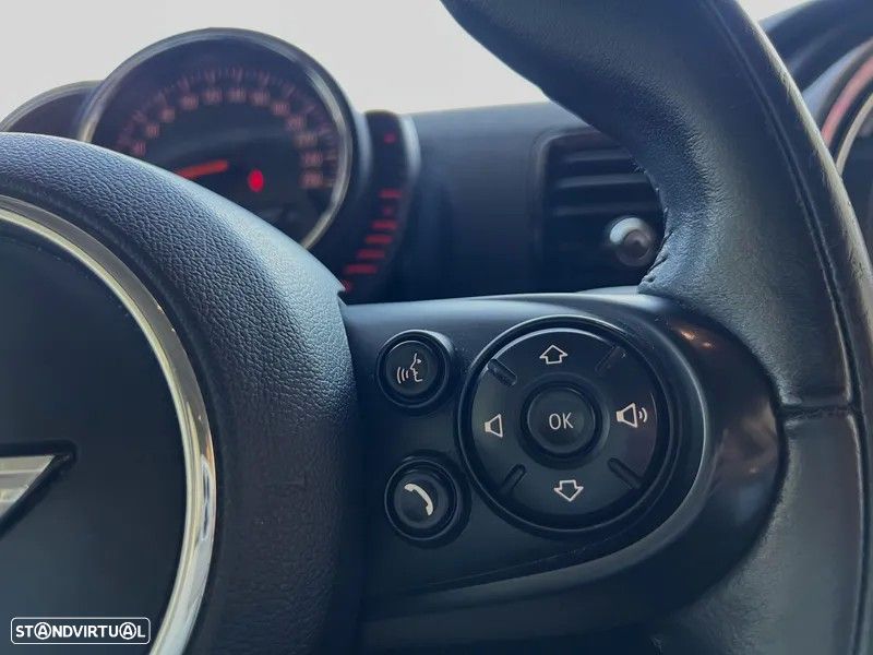 MINI Clubman Cooper D - 19
