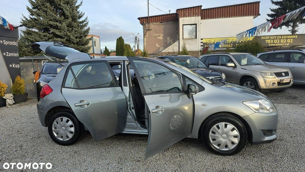 Toyota Auris - 26