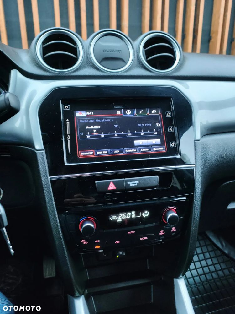 Suzuki Vitara 1.6 Premium 2WD - 36