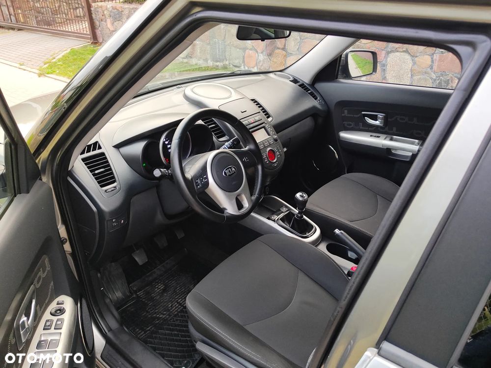 Kia Soul 1.6 CRDI Dream-Team Edition - 14