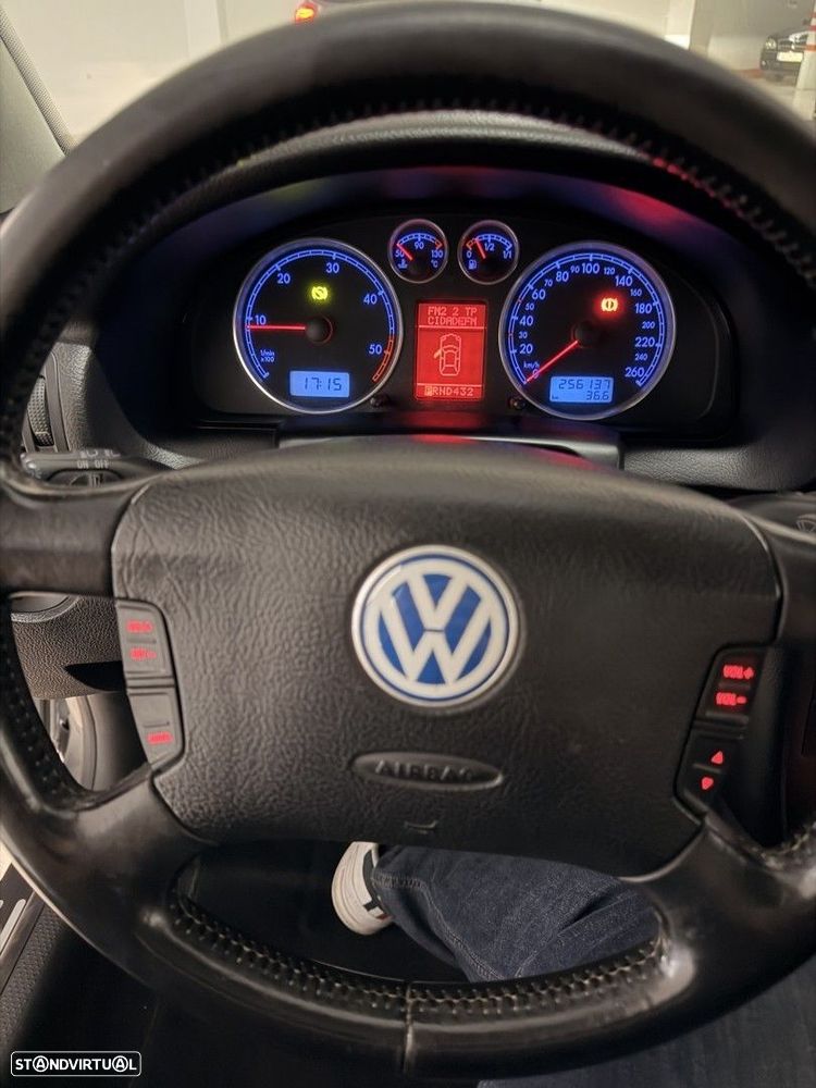 VW Passat Variant 1.9 TDi C.Plus T 03 - 6