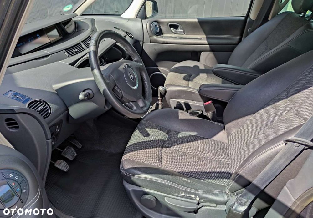 Renault Espace 2.0 dCi Celsium - 14