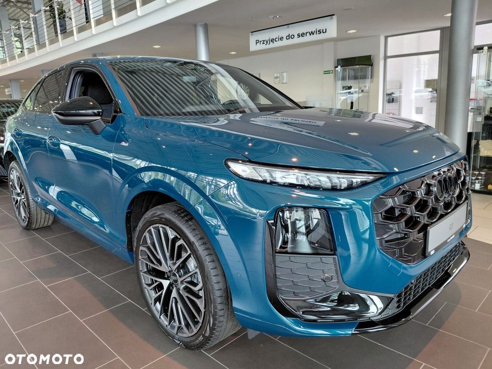 Audi Q3 Sportback - 8