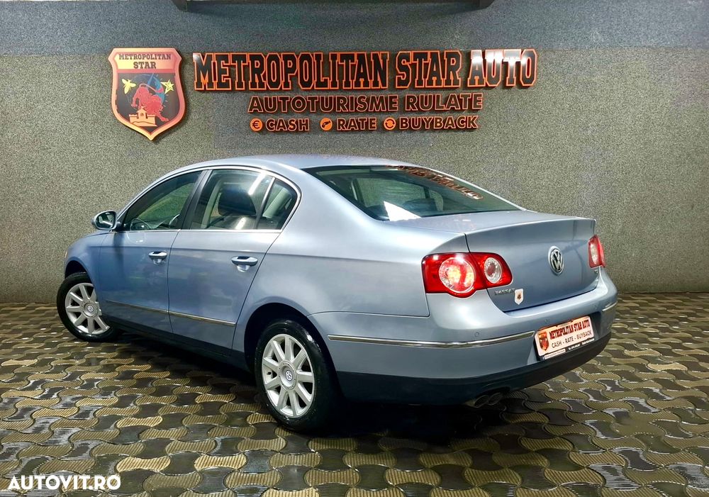 Volkswagen Passat 2.0 TDI BlueMotion Technology DPF Comfortline - 4