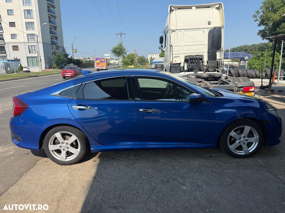 Honda Civic 1.5 VTEC Turbo CVT Executive - 7