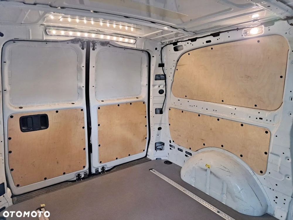 Mercedes-Benz Vito 116 CDI LIFT, L2 - 20