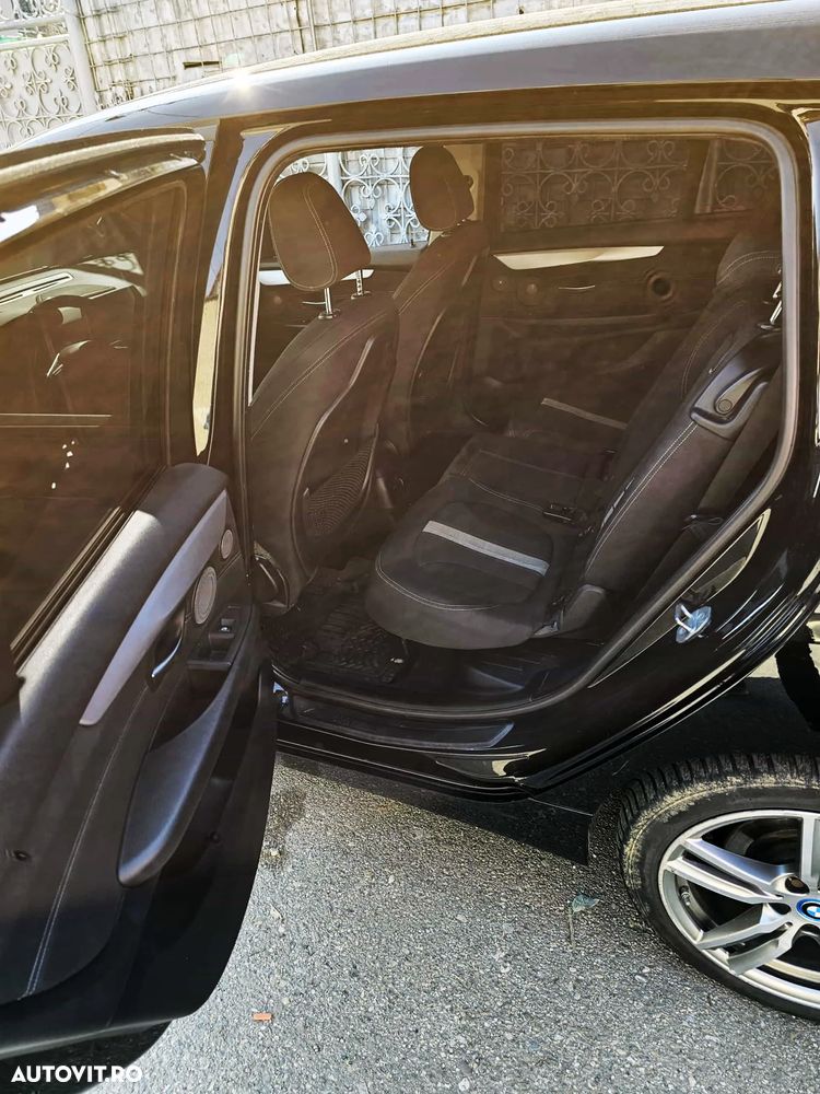 BMW Seria 2 220d xDrive Aut. - 9