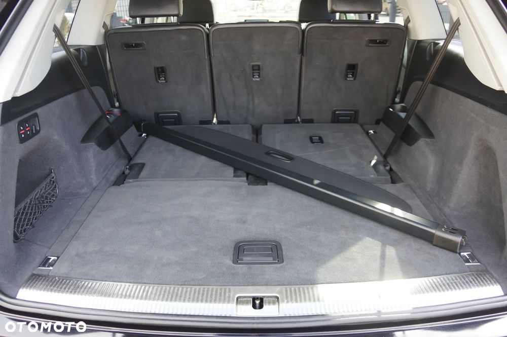 Audi Q7 3.0 TDI ultra Quattro Tiptronic - 37