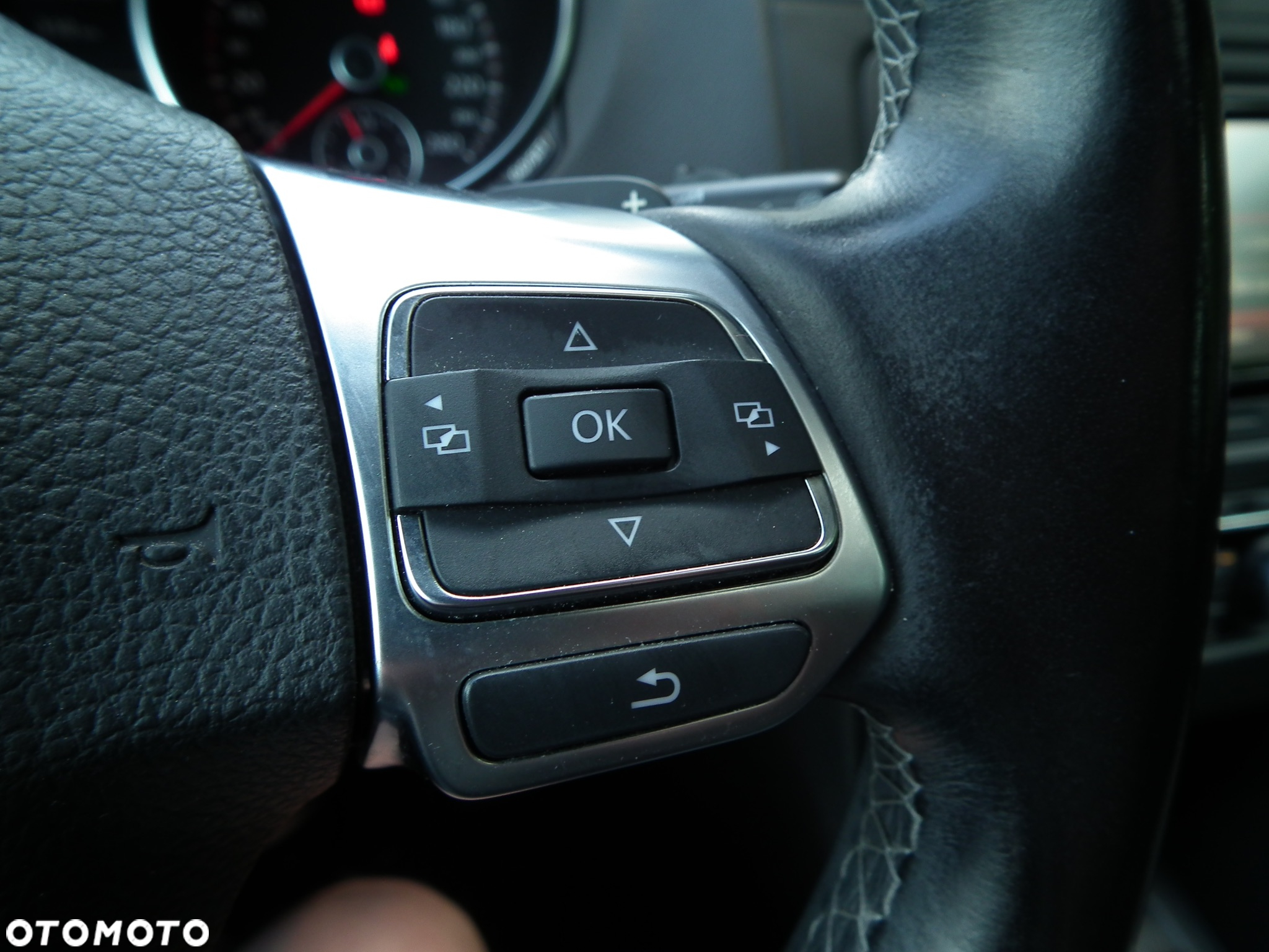 Volkswagen Golf VI 2.0 TDI GTD DSG - 26