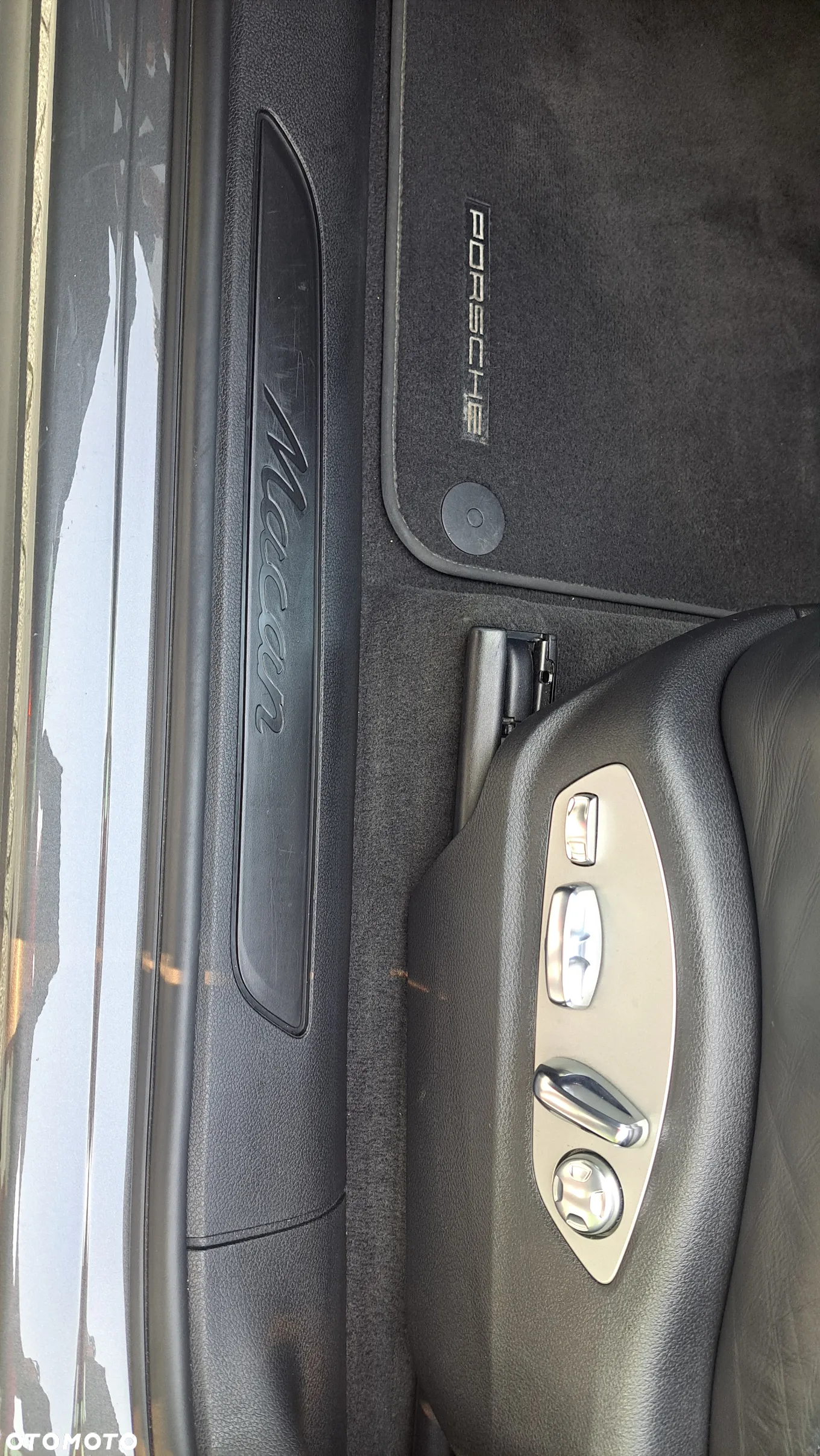 Porsche Macan - 36