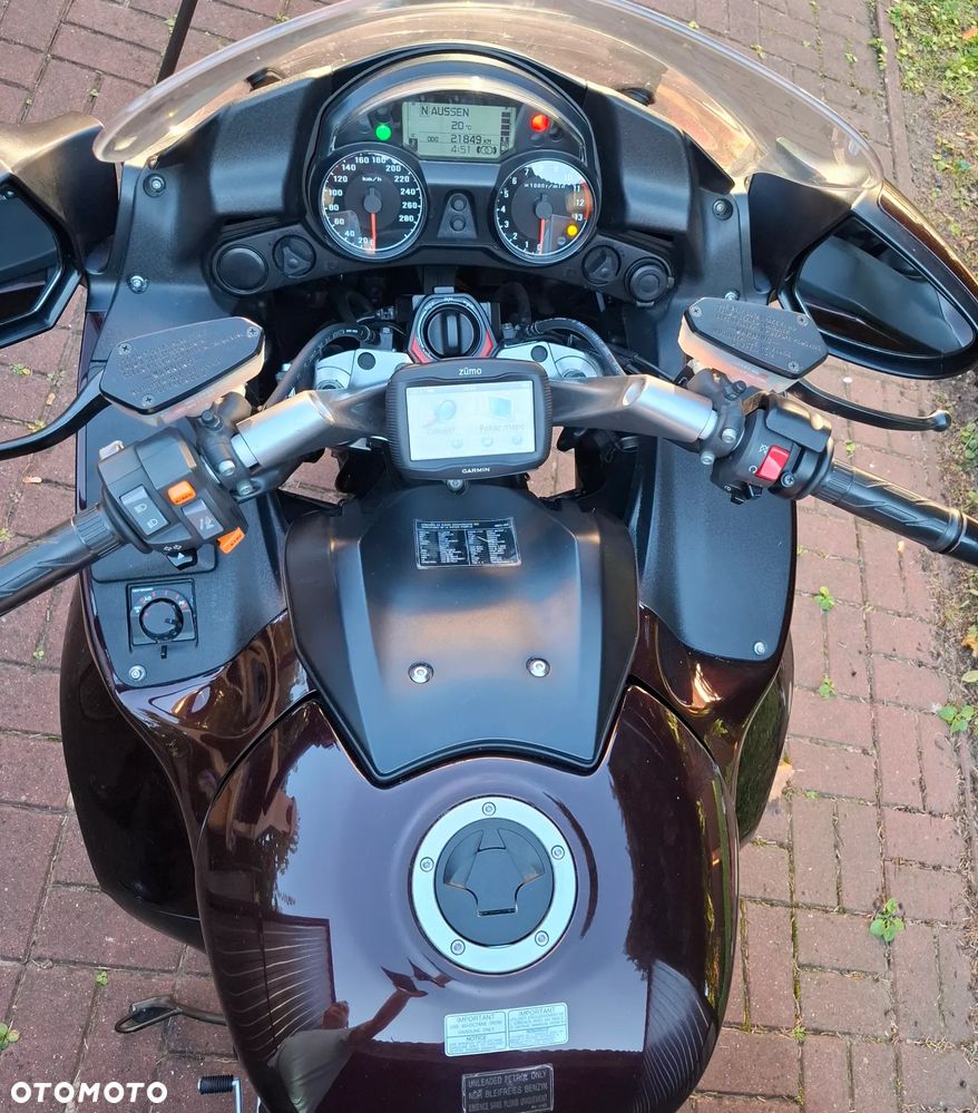 Kawasaki GTR - 18