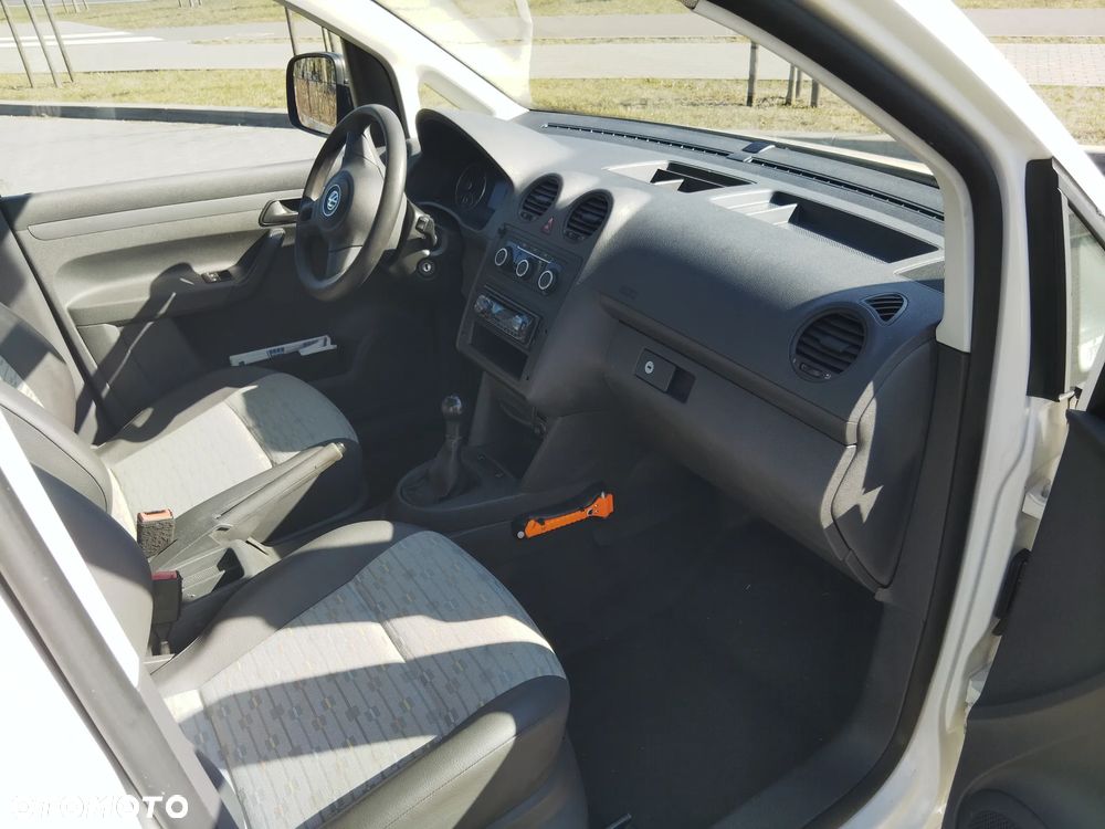Volkswagen Caddy - 11