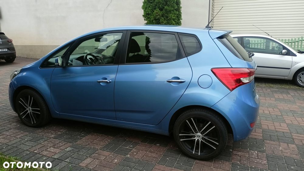 Hyundai ix20 1.4 Premium blue - 5