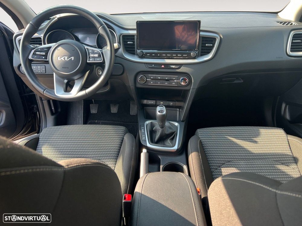 Kia XCeed 1.0 T-GDI Dynamic - 10