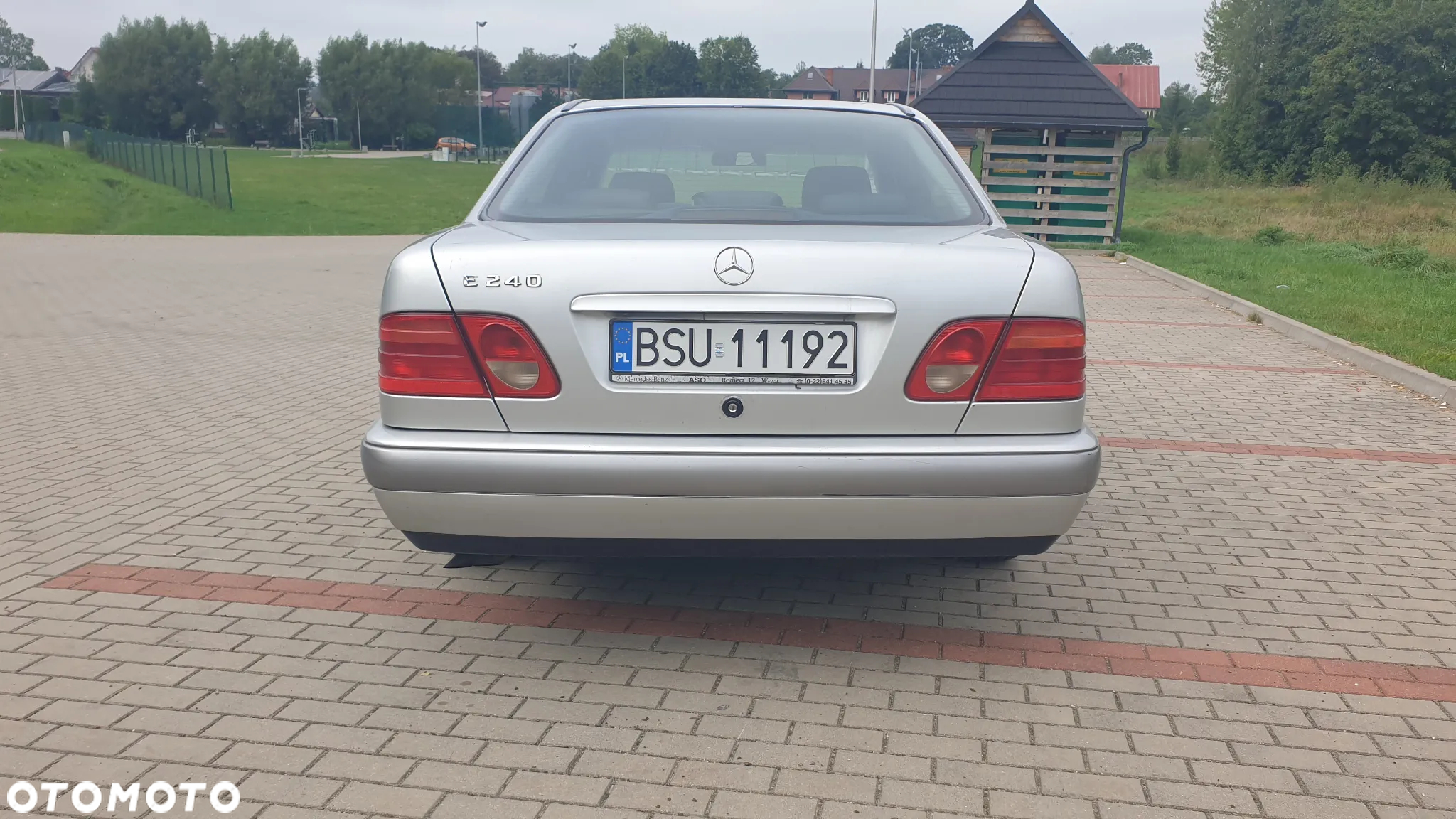 Mercedes-Benz Klasa E - 4