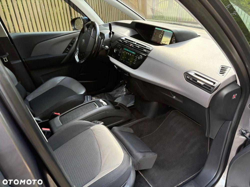 Citroën C4 Grand Picasso - 22