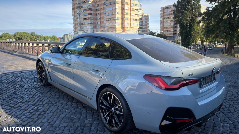 BMW i4 - 4
