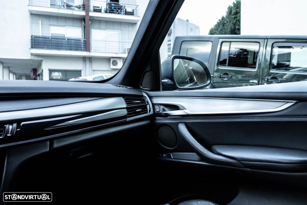 BMW X5 25 d sDrive Comfort 7L - 14