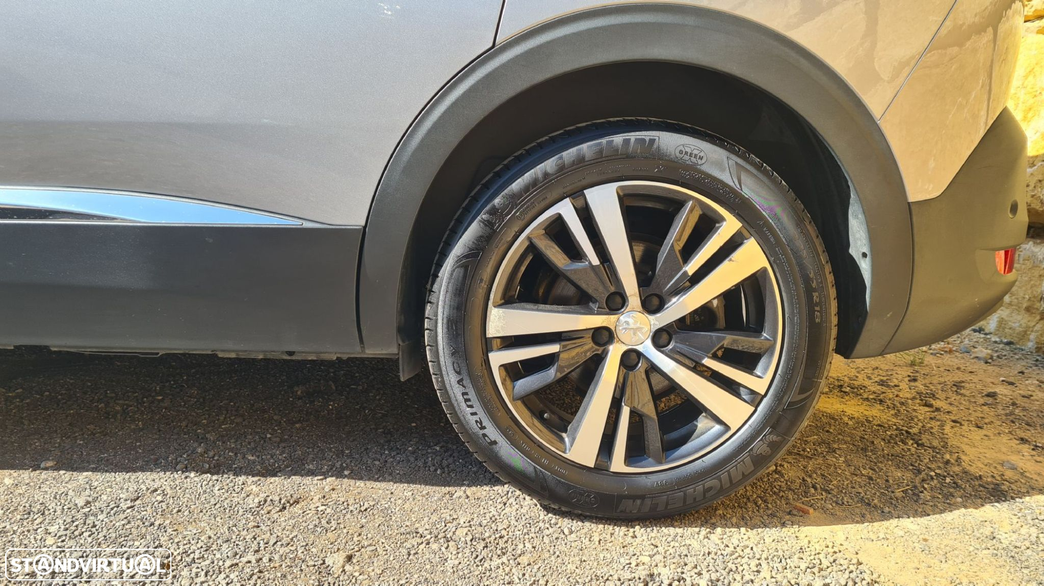 Peugeot 5008 1.5 BlueHDi Allure EAT8 - 60