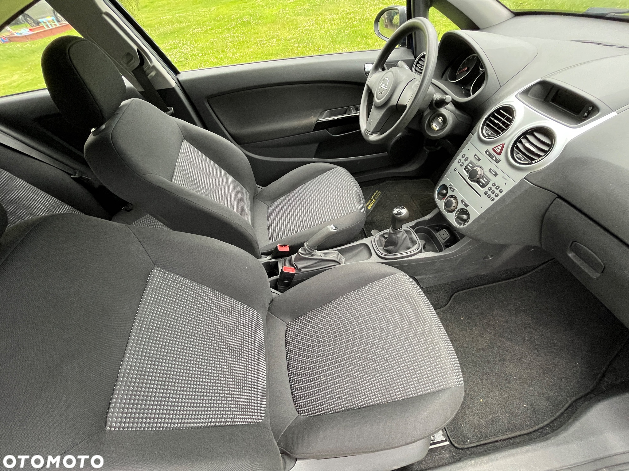 Opel Corsa 1.2 Enjoy - 15