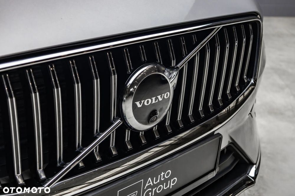 Volvo XC 60 T6 Plug-In Hybrid AWD Plus Bright - 29