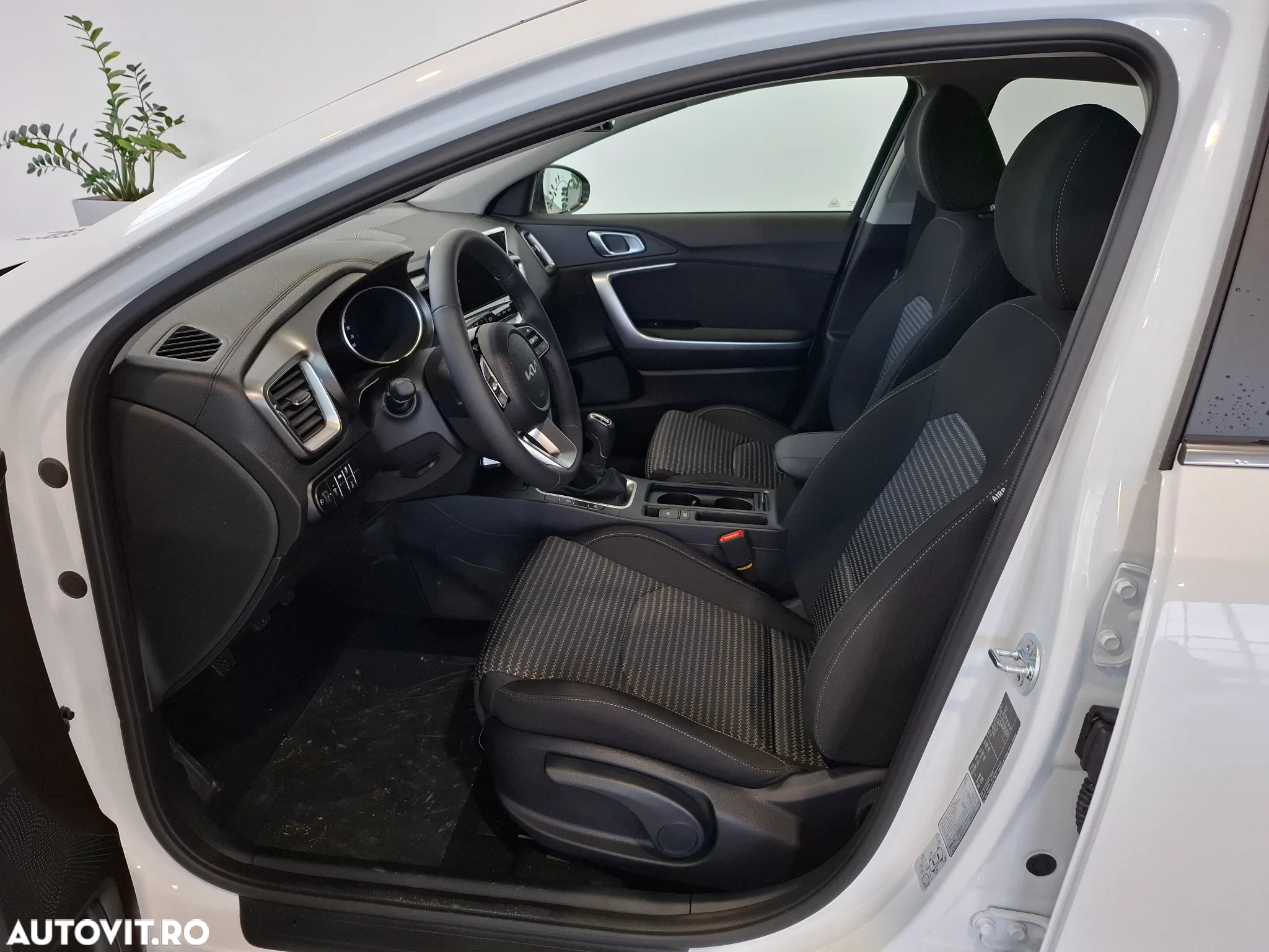 Kia XCeed 1.5 T-GDI 6MT City - 12