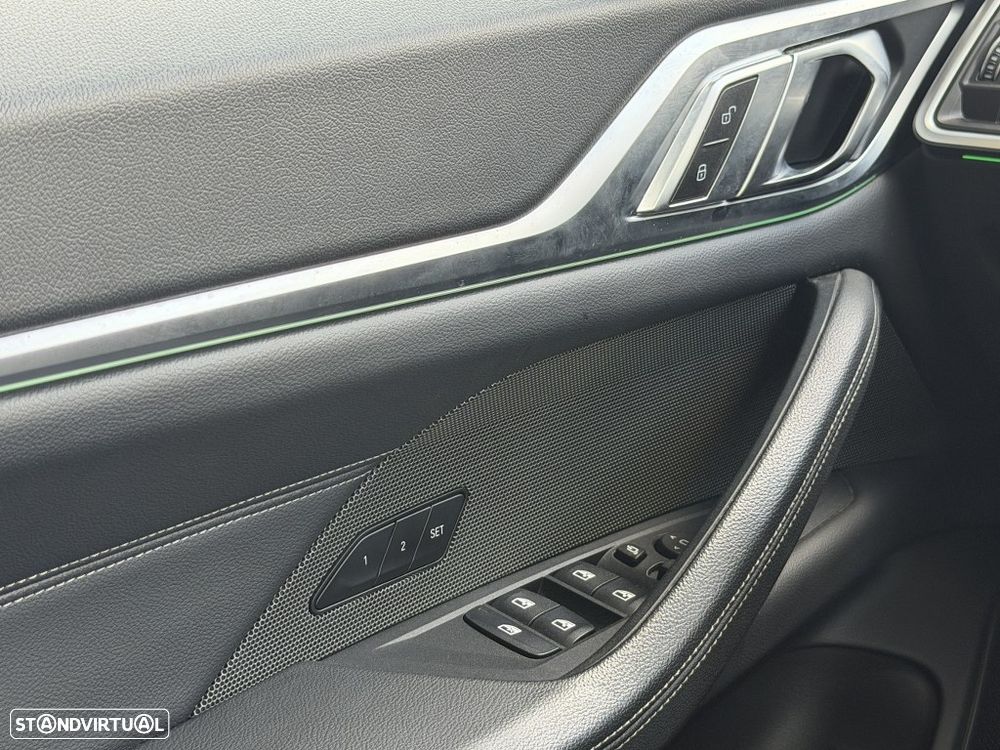 BMW i4 eDrive40 Pack Desportivo M — fotografia 22